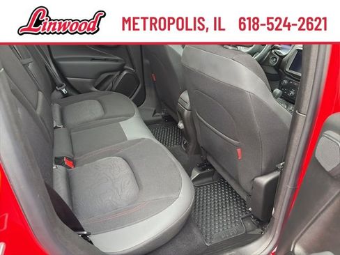 Used 2022 Jeep Renegade Trailhawk w/ Sun/Sound Group image 11