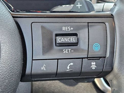 Used 2023 Nissan Rogue Platinum w/ Platinum Premium Package FWD image 18
