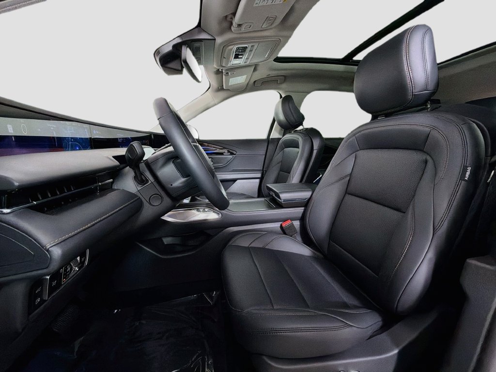 Used 2026 Lincoln Nautilus Premier w/ Equipment Group 102A AWD/4WD image 21