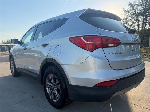 Used 2016 Hyundai Santa Fe Sport image 3