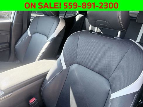 Used 2025 Toyota Camry SE w/ Convenience Package FWD image 11