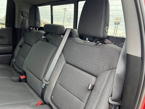 Used 2021 Chevrolet Silverado 1500 LT w/ Convenience Package II image 23