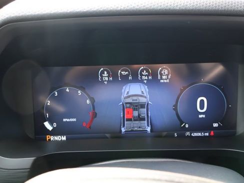 Used 2024 Ford F150 STX image 18