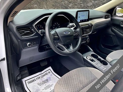 Used 2020 Ford Escape SE FWD image 12