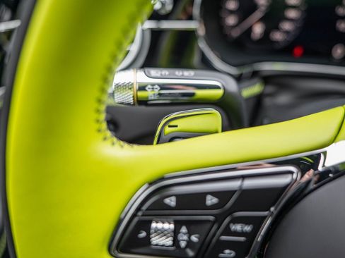 Used 2024 Bentley Flying Spur S V8 image 11