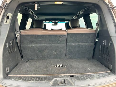 Used 2017 INFINITI QX80 Limited w/ All Season Package AWD/4WD image 29