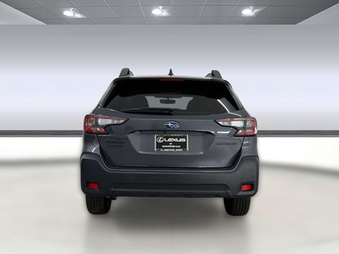 Used 2025 Subaru Outback Onyx Edition AWD/4WD image 10