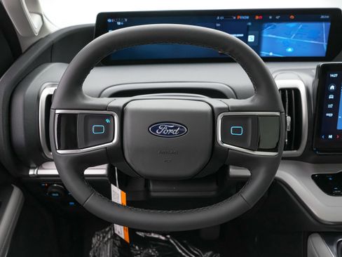 New 2026 Ford Expedition Max Active image 13