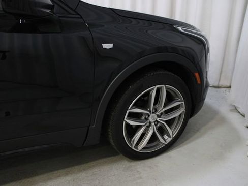Used 2019 Cadillac XT4 Sport AWD/4WD image 38