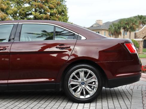 Used 2012 Ford Taurus Limited image 5