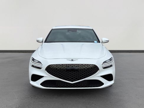Used 2023 Genesis G70 2.0T image 8