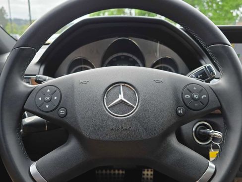 Used 2011 Mercedes-Benz E 350 Sedan image 27