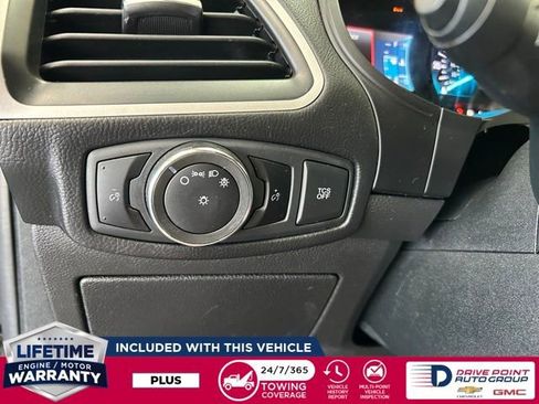 Used 2023 Ford Edge SEL image 18