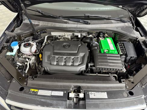 Used 2019 Volkswagen Tiguan SEL Premium R-Line AWD/4WD image 29