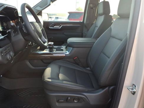 New 2026 Chevrolet Silverado 1500 RST w/ RST All Star Premium Package AWD/4WD image 15