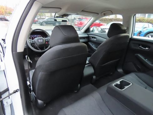 Certified 2023 Honda Accord LX image 13