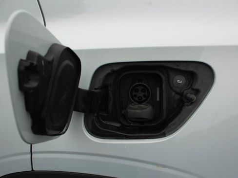 Used 2023 Polestar Polestar 2 w/ Pilot Pack AWD/4WD image 32