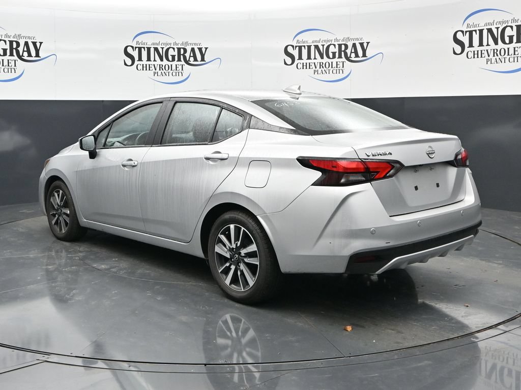 Used 2025 Nissan Versa SV FWD image 5