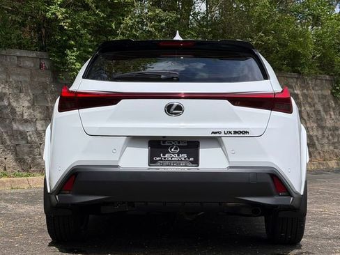 New 2026 Lexus UX 300h AWD image 4