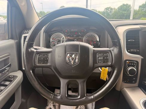 Used 2019 RAM 1500 Warlock AWD/4WD image 16