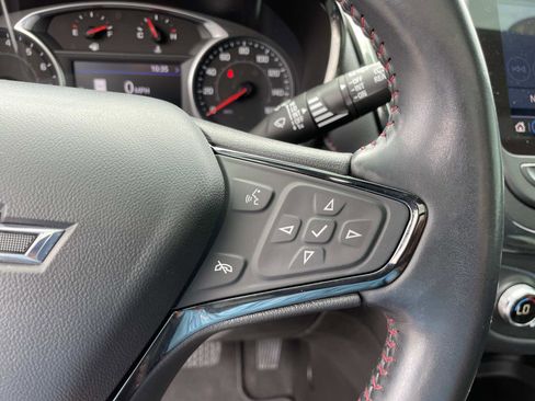 Used 2022 Chevrolet Equinox RS w/ RS Leather Package FWD image 20