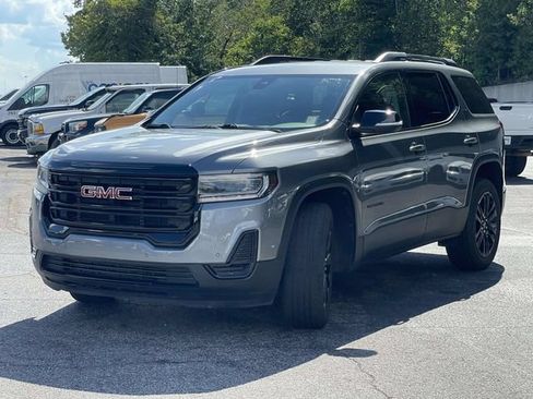 Used 2022 GMC Acadia SLE w/ Driver Convenience Package FWD image 8