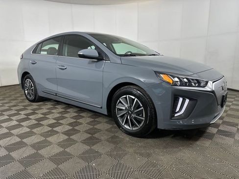 Used 2021 Hyundai Ioniq Limited image 2