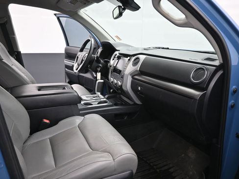 Used 2020 Toyota Tundra SR5 image 24