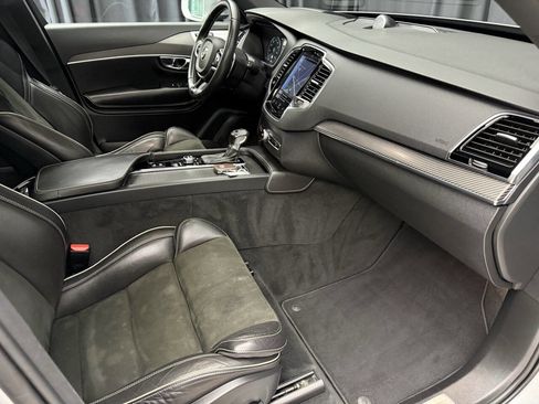 Used 2016 Volvo XC90 T6 R-Design w/ Vision Package image 21