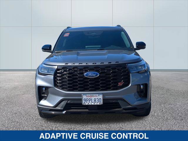 Used 2025 Ford Explorer ST AWD/4WD image 8