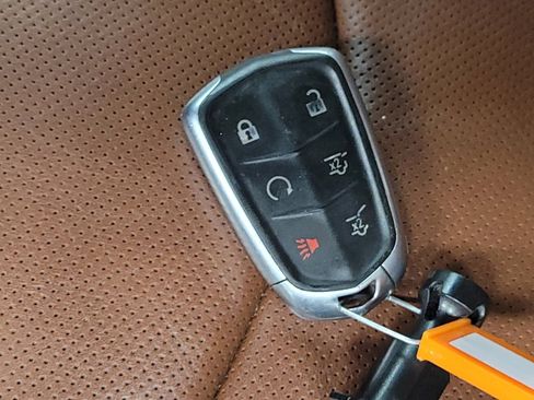 Used 2015 Cadillac Escalade ESV Premium image 32