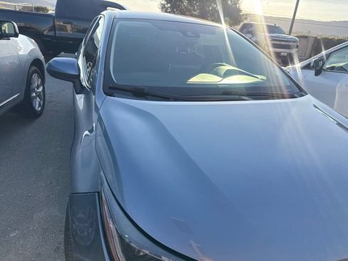 Used 2020 Toyota Corolla LE FWD image 7