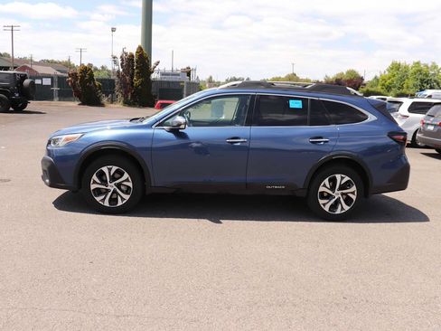 Used 2020 Subaru Outback Touring XT AWD/4WD image 8