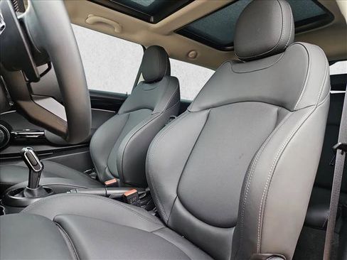 Used 2024 MINI Cooper S image 16