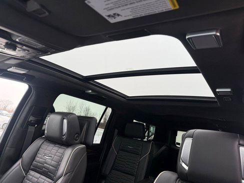 Certified 2024 Cadillac Escalade ESV Sport Platinum w/ LPO, ONYX Package image 22