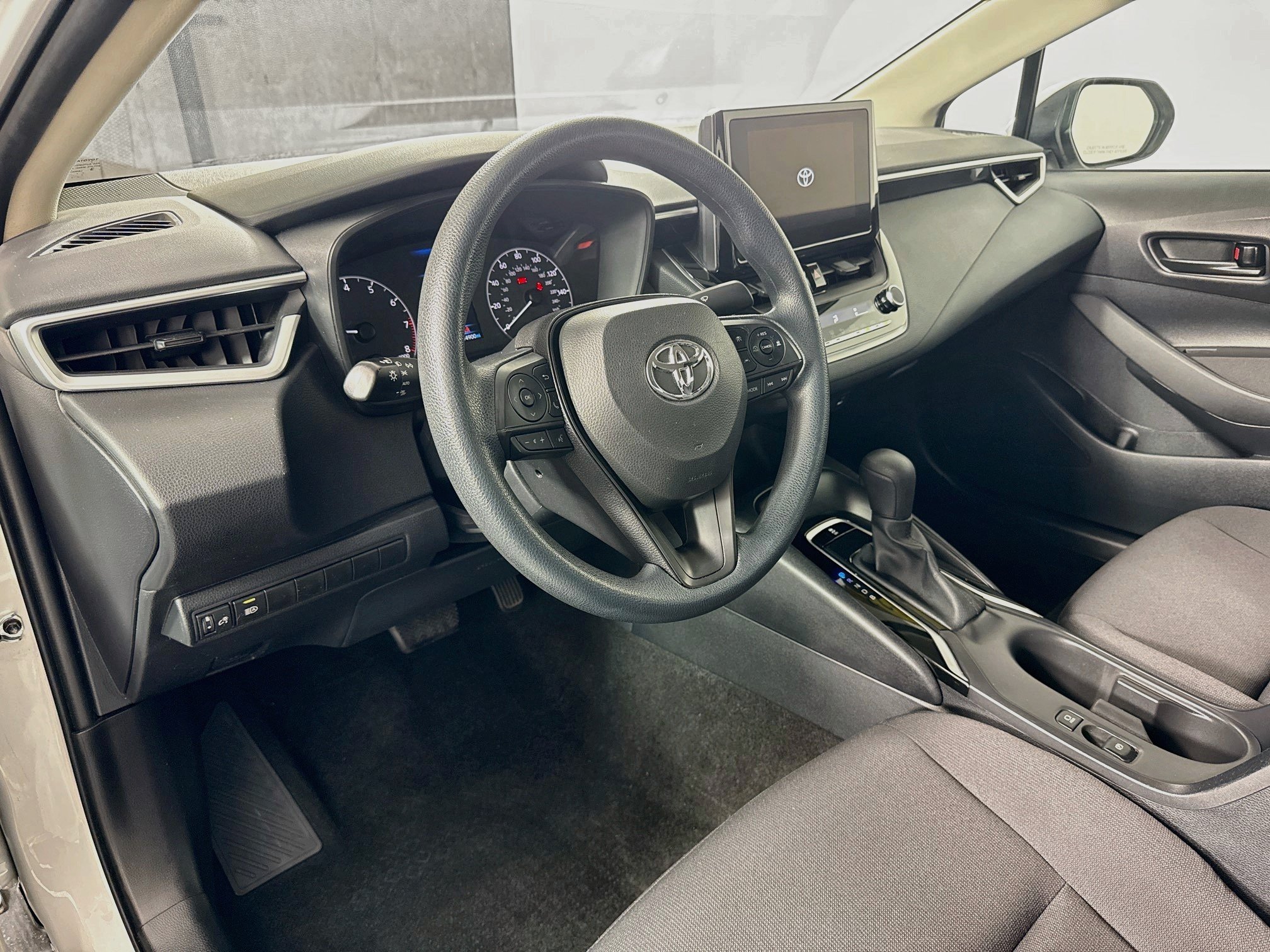 Certified 2023 Toyota Corolla LE FWD image 9