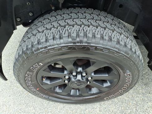 Used 2026 RAM 2500 Big Horn AWD/4WD image 10