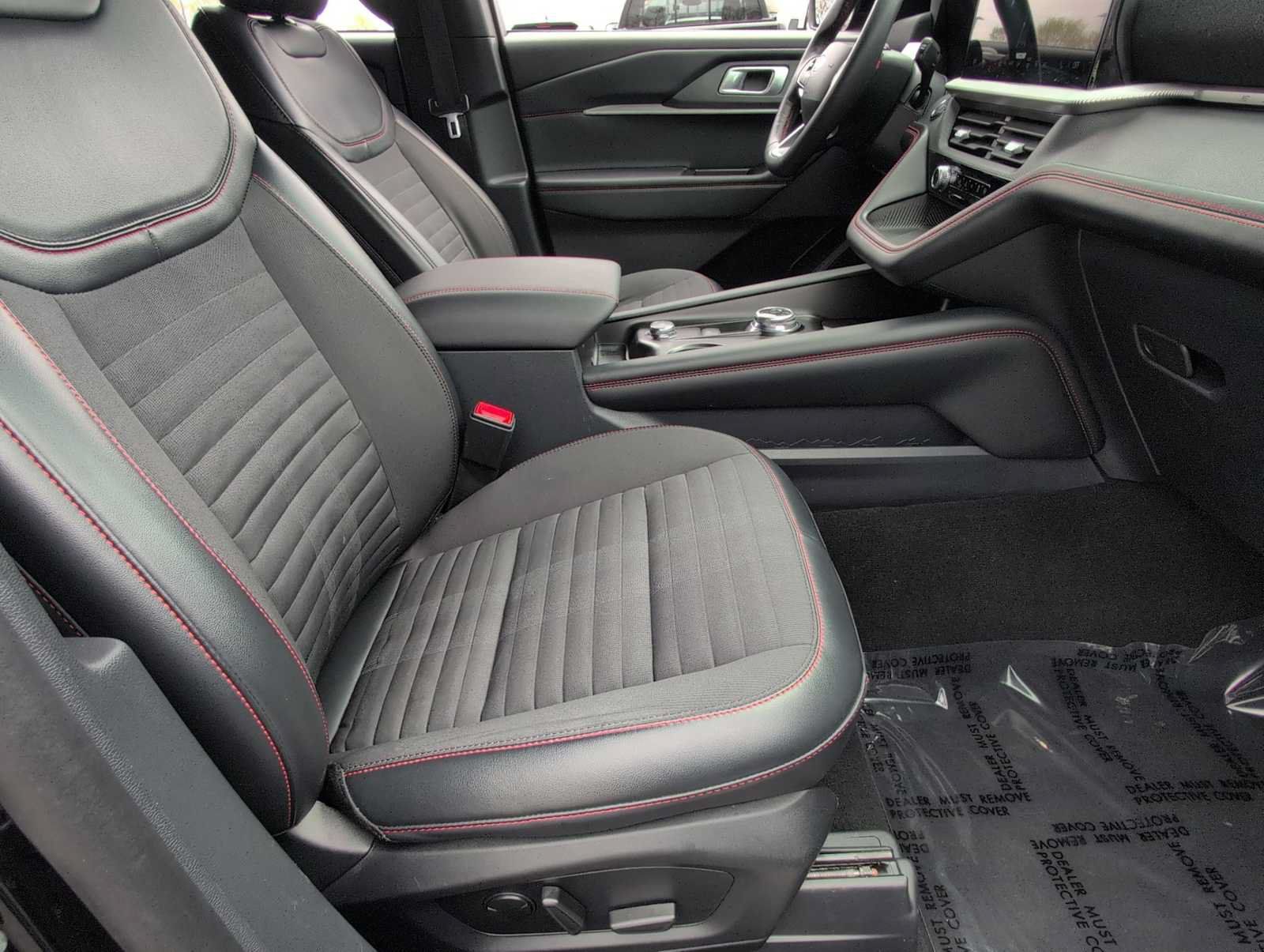Used 2025 Ford Explorer ST-Line AWD/4WD image 21