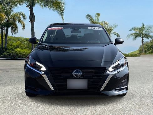 Certified 2025 Nissan Altima 2.5 S image 6