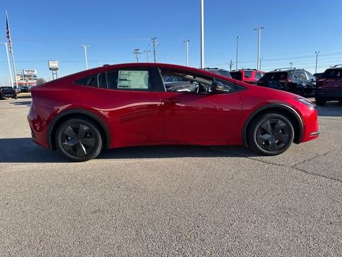 New 2026 Toyota Prius LE image 8