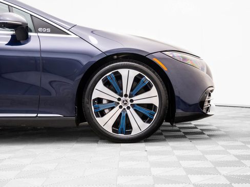 Used 2023 Mercedes-Benz EQS 450+ 450 image 32