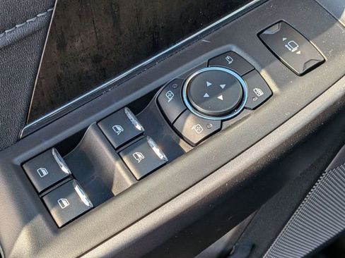 New 2026 Ford F250 Lariat w/ Black Appearance Package image 24