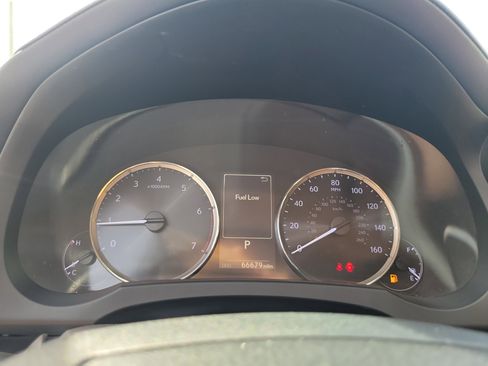 Used 2018 Lexus IS 300 w/ Premium Package RWD image 34
