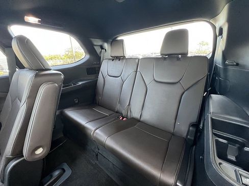 Used 2024 Lexus TX 350 AWD image 13