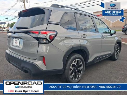 Used 2026 Subaru Forester Premium AWD/4WD image 3