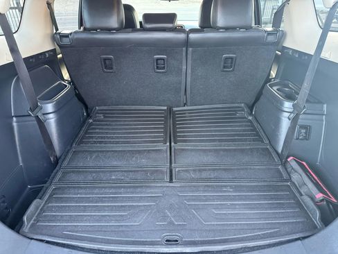 Used 2019 Mitsubishi Outlander SE image 20