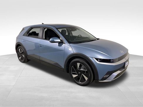 New 2026 Hyundai Ioniq 5 SEL RWD image 9