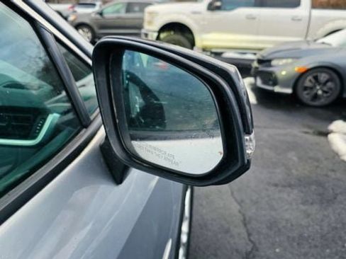 Used 2019 Toyota RAV4 XLE w/ Convenience Package image 44