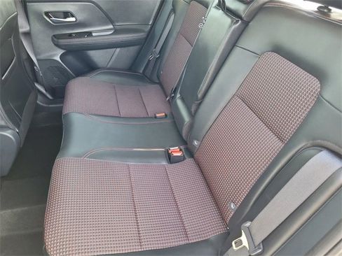 Certified 2025 Nissan Kicks SR image 8