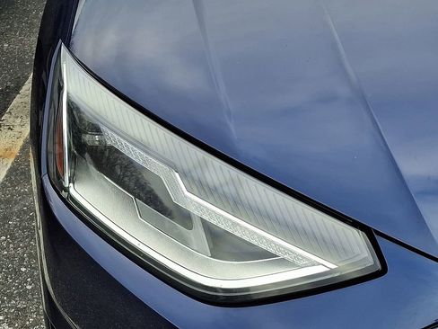 Certified 2022 Audi A4 2.0T Premium w/ 18" Wheel Package image 4